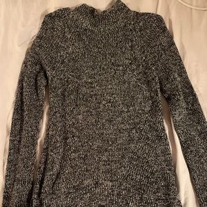 Salt’n’Pepper Sweater